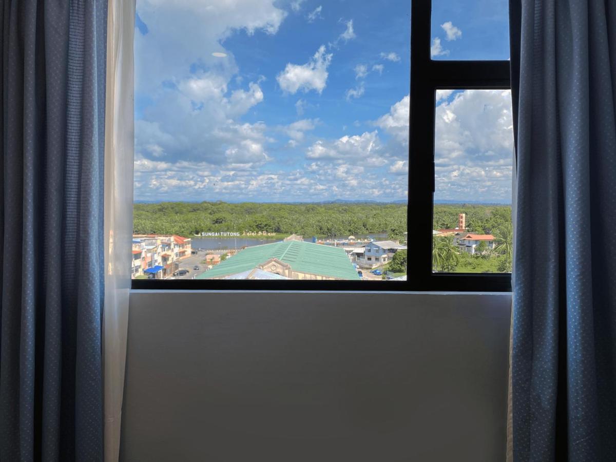 The Lanes Hotel Tutong Luaran gambar