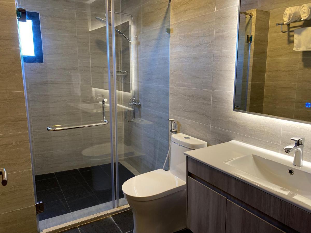 The Lanes Hotel Tutong Luaran gambar